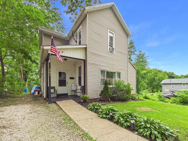 307 N 6th Street, Cambridge, OH 43725