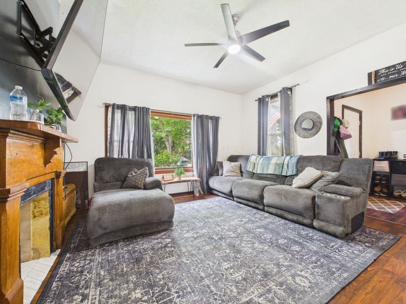 307 N 6th Street, Cambridge, OH 43725 Photo 4