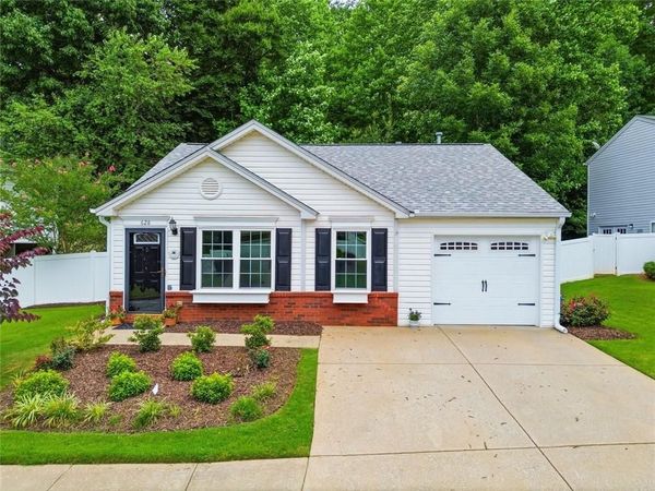 628 Spanish Oak Drive , Acworth, GA 30102