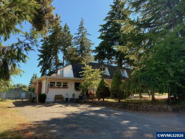 1215 E Ellendale Av, Dallas, OR 97338