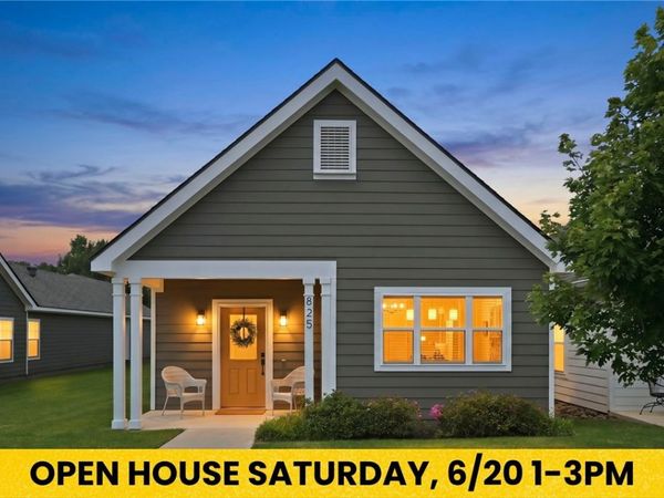 825 NE Heights Lane , Bentonville, AR 72712
