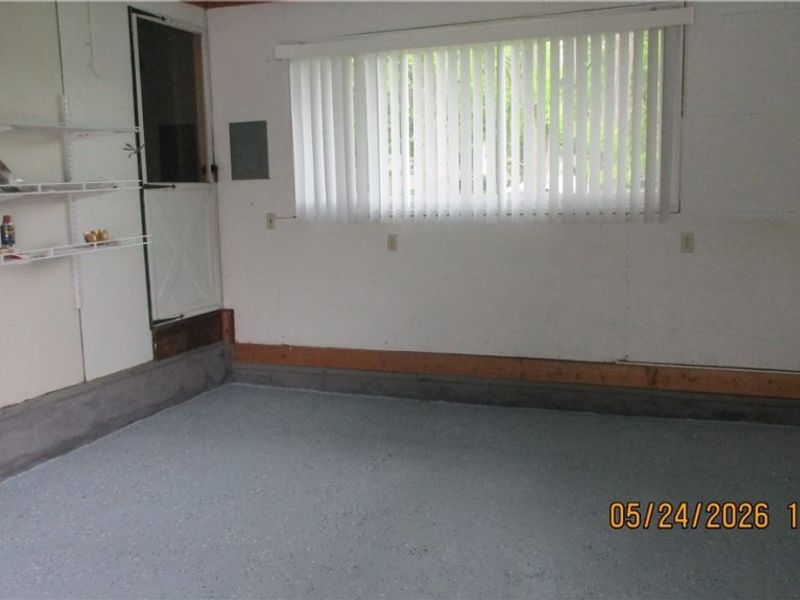 15381 Howe Road, Strongsville, OH 44136 Photo 5