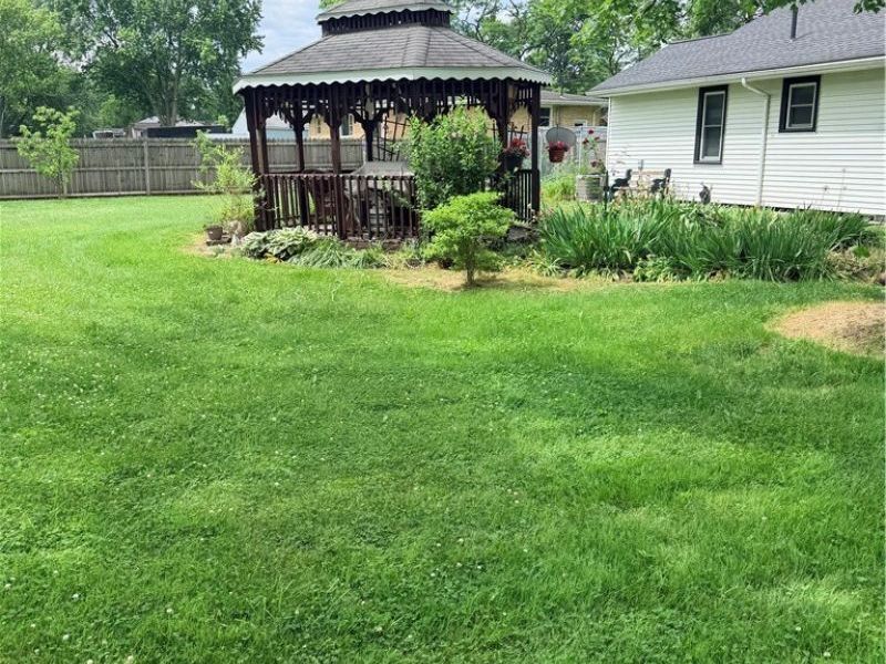 15381 Howe Road, Strongsville, OH 44136 Photo 8