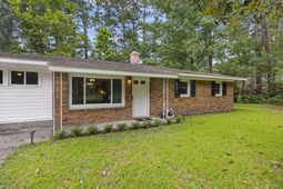 124 Helen Drive photo 4