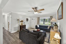 124 Helen Drive photo 4