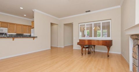4124 Tahoe Vista Dr, Rocklin, CA 95765 Photo