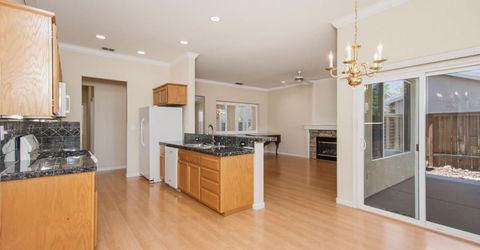 4124 Tahoe Vista Dr, Rocklin, CA 95765 Photo