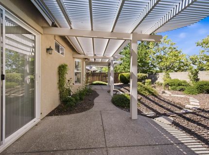 4124 Tahoe Vista Dr, Rocklin, CA 95765 Photo