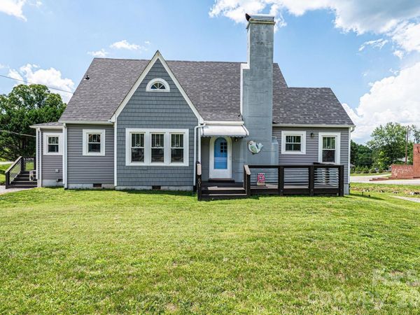 601 Malcolm Boulevard , Connelly Springs, NC 28612