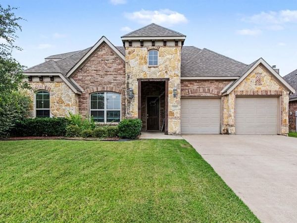 233 Hawks Ridge Trail , Burleson, TX 76028