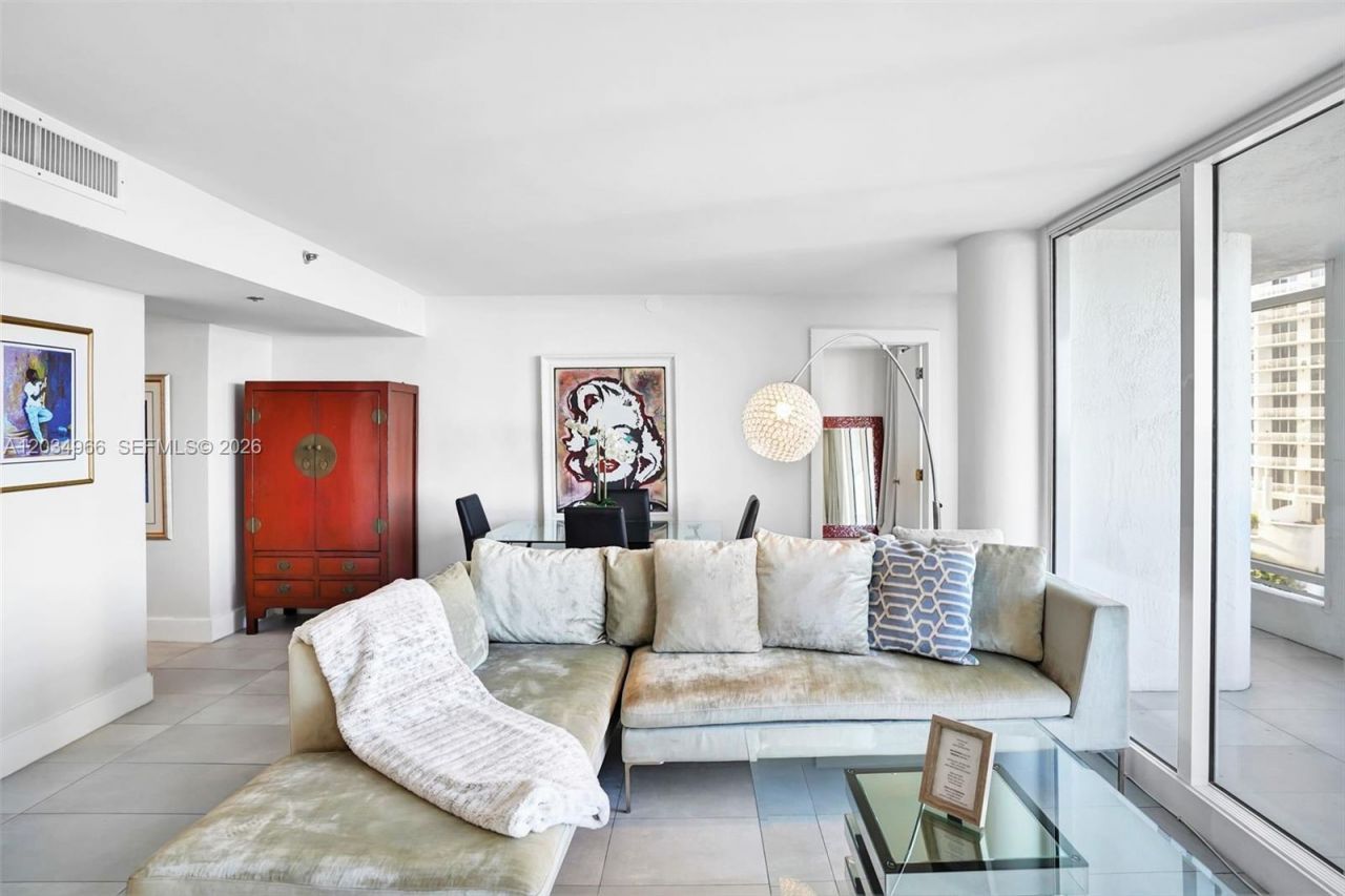 1717 N Bayshore Dr , Unit A-1740, Miami, FL 33132 Photo