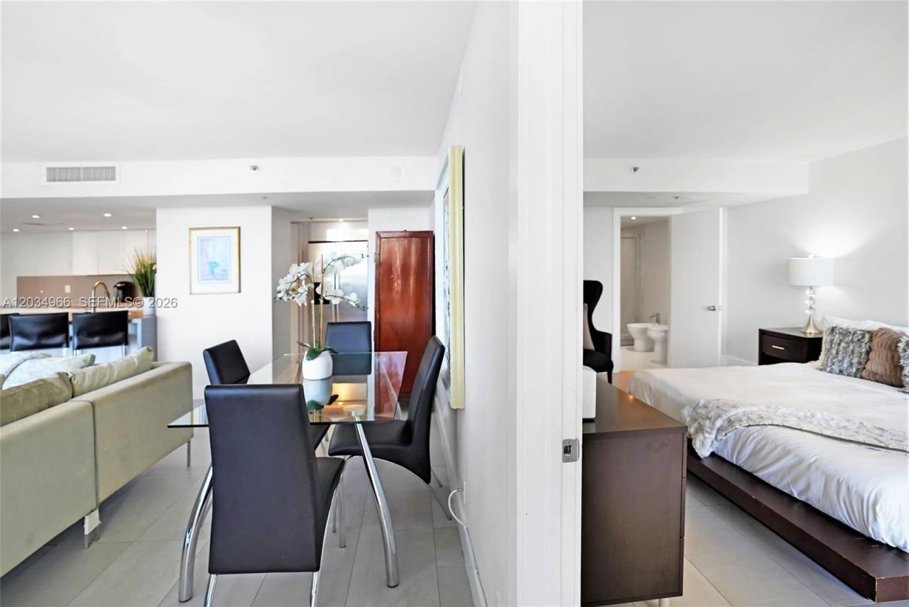 1717 N Bayshore Dr , Unit A-1740, Miami, FL 33132 Photo