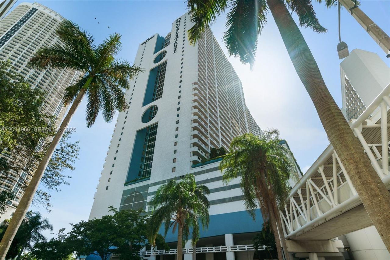 1717 N Bayshore Dr , Unit A-1740, Miami, FL 33132 Photo
