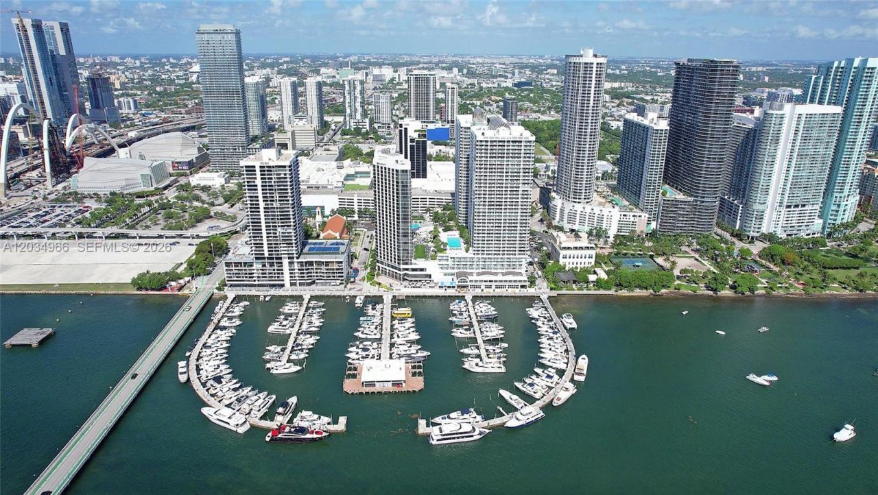 1717 N Bayshore Dr , Unit A-1740, Miami, FL 33132 Photo