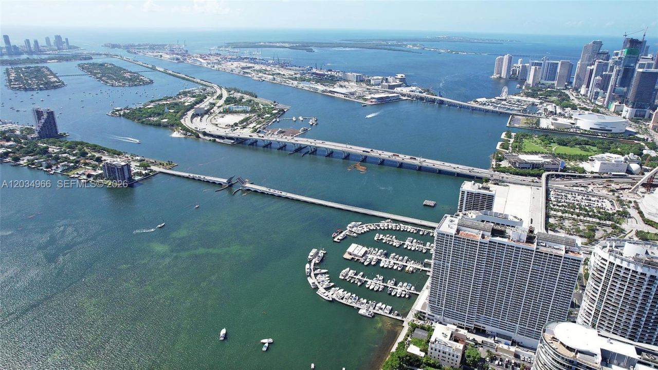 1717 N Bayshore Dr , Unit A-1740, Miami, FL 33132 Photo