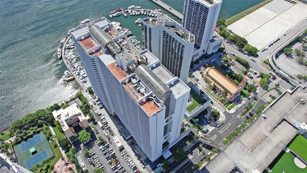 1717 N Bayshore Dr , Unit A-1740, Miami, FL 33132 Photo