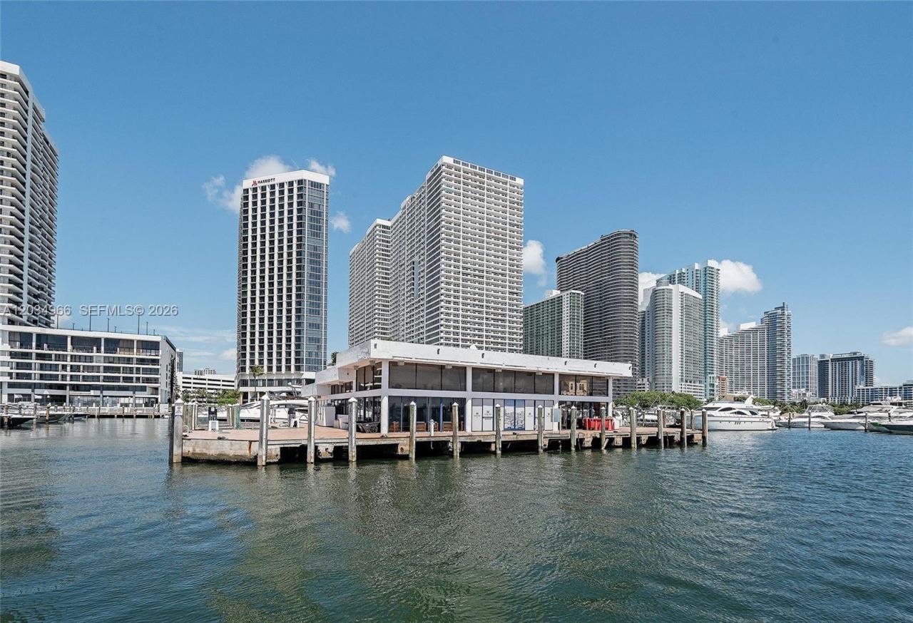 1717 N Bayshore Dr , Unit A-1740, Miami, FL 33132 Photo