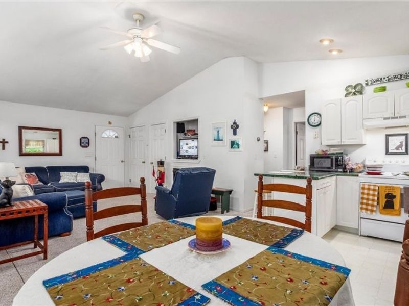 7945 Lakeview Drive, Nashport, OH 43830 Photo 13