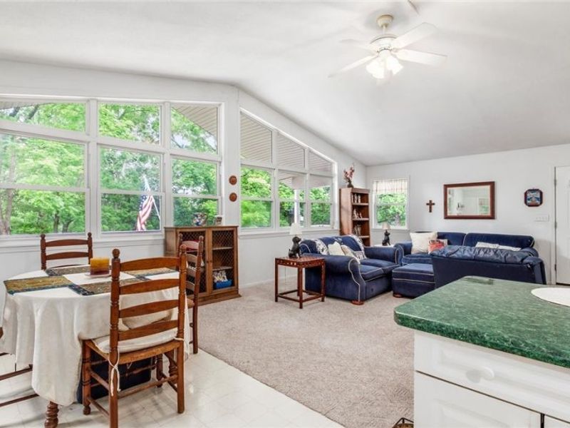 7945 Lakeview Drive, Nashport, OH 43830 Photo 16
