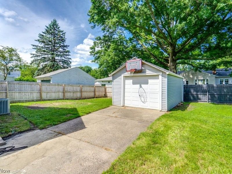 1930 18th Street, Cuyahoga Falls, OH 44223 Photo 33
