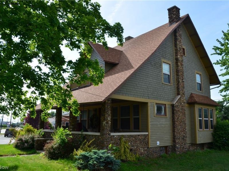 147 W Mcpherson Highway , Clyde, OH 43410 Photo 2