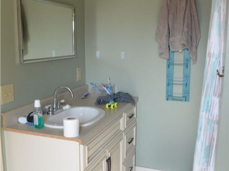 147 W Mcpherson Highway , Clyde, OH 43410 Photo 20