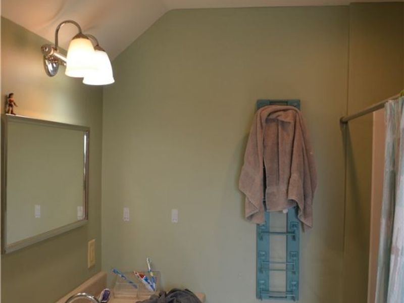 147 W Mcpherson Highway , Clyde, OH 43410 Photo 21