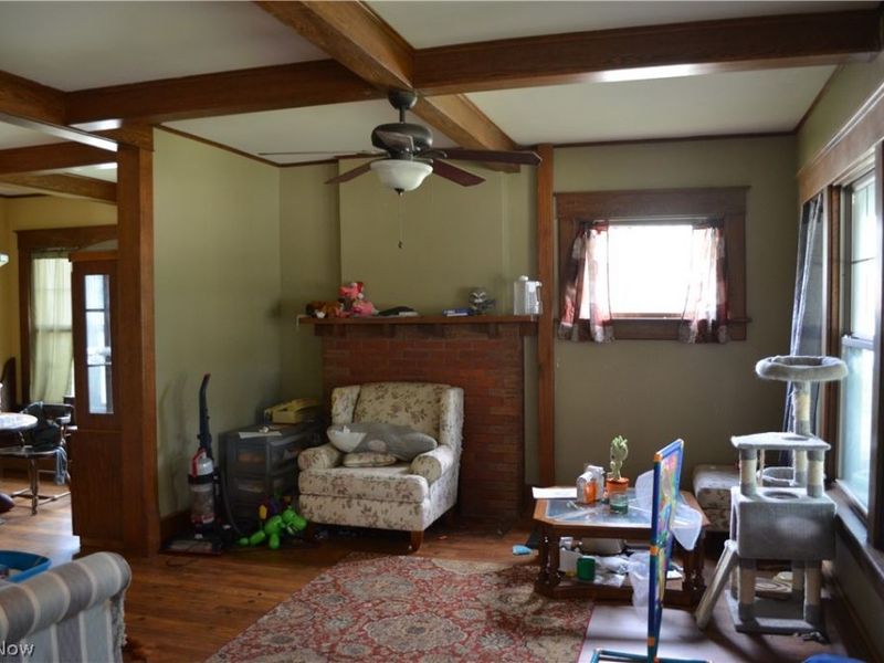 147 W Mcpherson Highway , Clyde, OH 43410 Photo 4