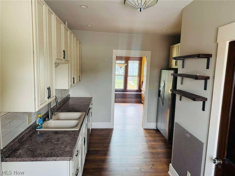 147 W Mcpherson Highway, Clyde, OH 43410 Photo 7
