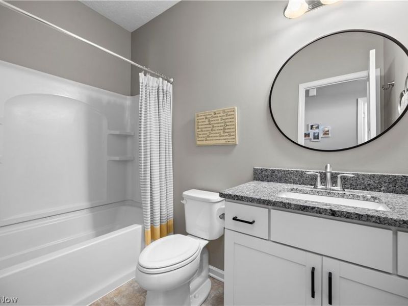 6560 Amber Way, North Ridgeville, OH 44039 Photo 19