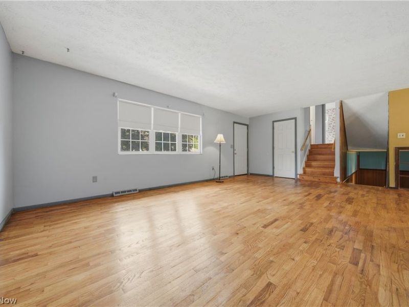 1819 Stonehenge Avenue NW, Massillon, OH 44646 Photo 5