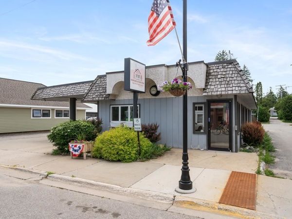 6232 River Street, Alanson, MI 49706