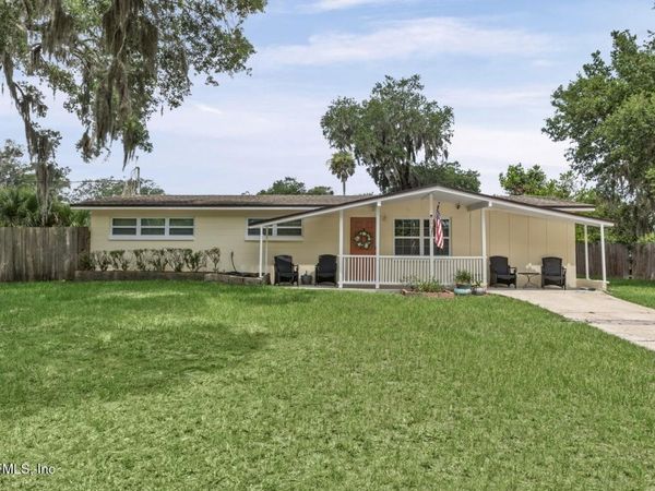 2464 SPOKANE Avenue, Atlantic Beach, FL 32233