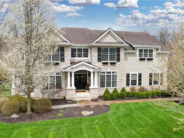 1784 Grand Cypress Boulevard, Clearcreek Twp, OH 45068