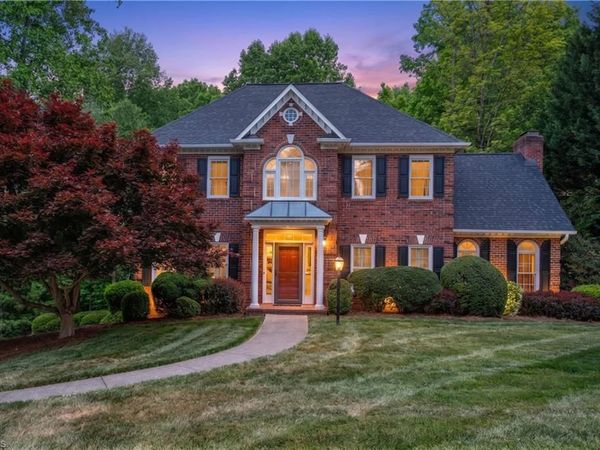 963 Ridge Gate Drive, Lewisville, NC 27023