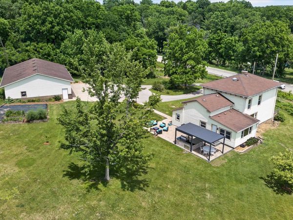 2458 S Madison Road, Beloit, WI 53511