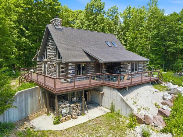 W5501 Burrows LANE, Elkhart Lake, WI 53020