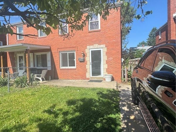 708 Shadycrest Ct , Pittsburgh, PA 15216