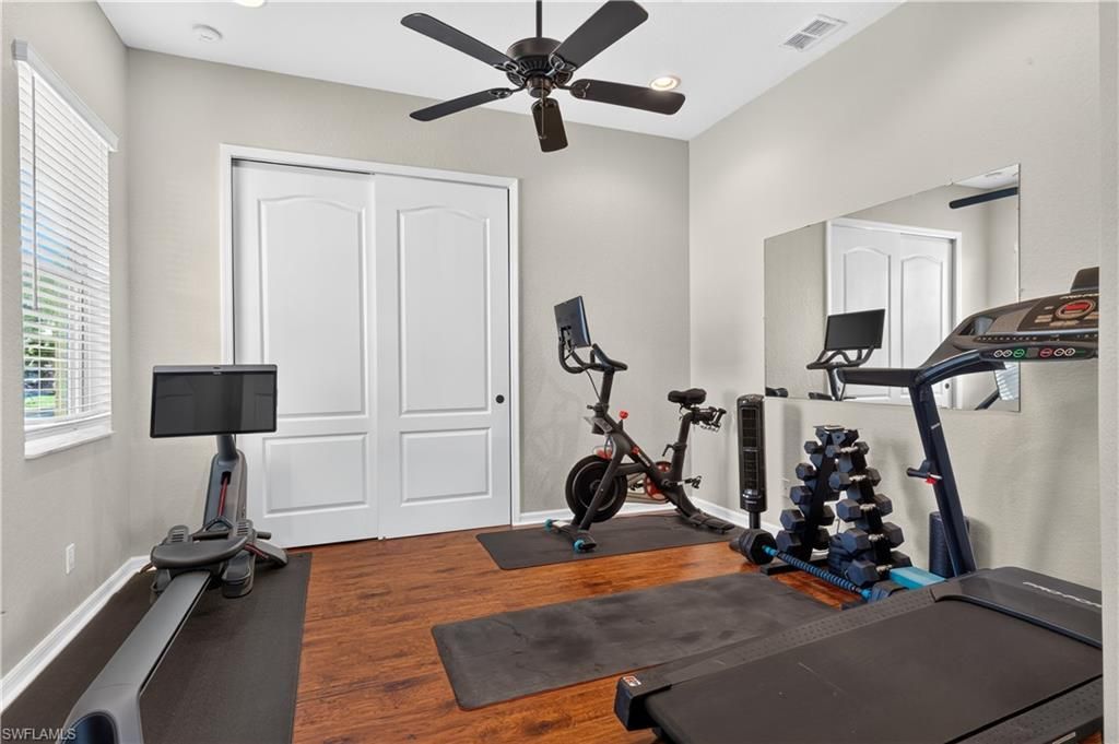 2659 Amber Lake Dr, Cape Coral, FL 33909 Photo