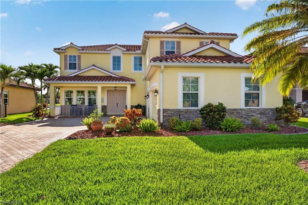 2659 Amber Lake Dr, Cape Coral, FL 33909 Photo
