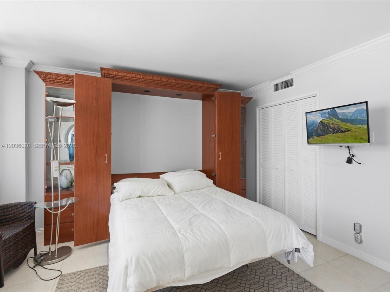 2030 S Ocean Dr, Unit 1123, Hallandale Beach, FL 33009 Photo