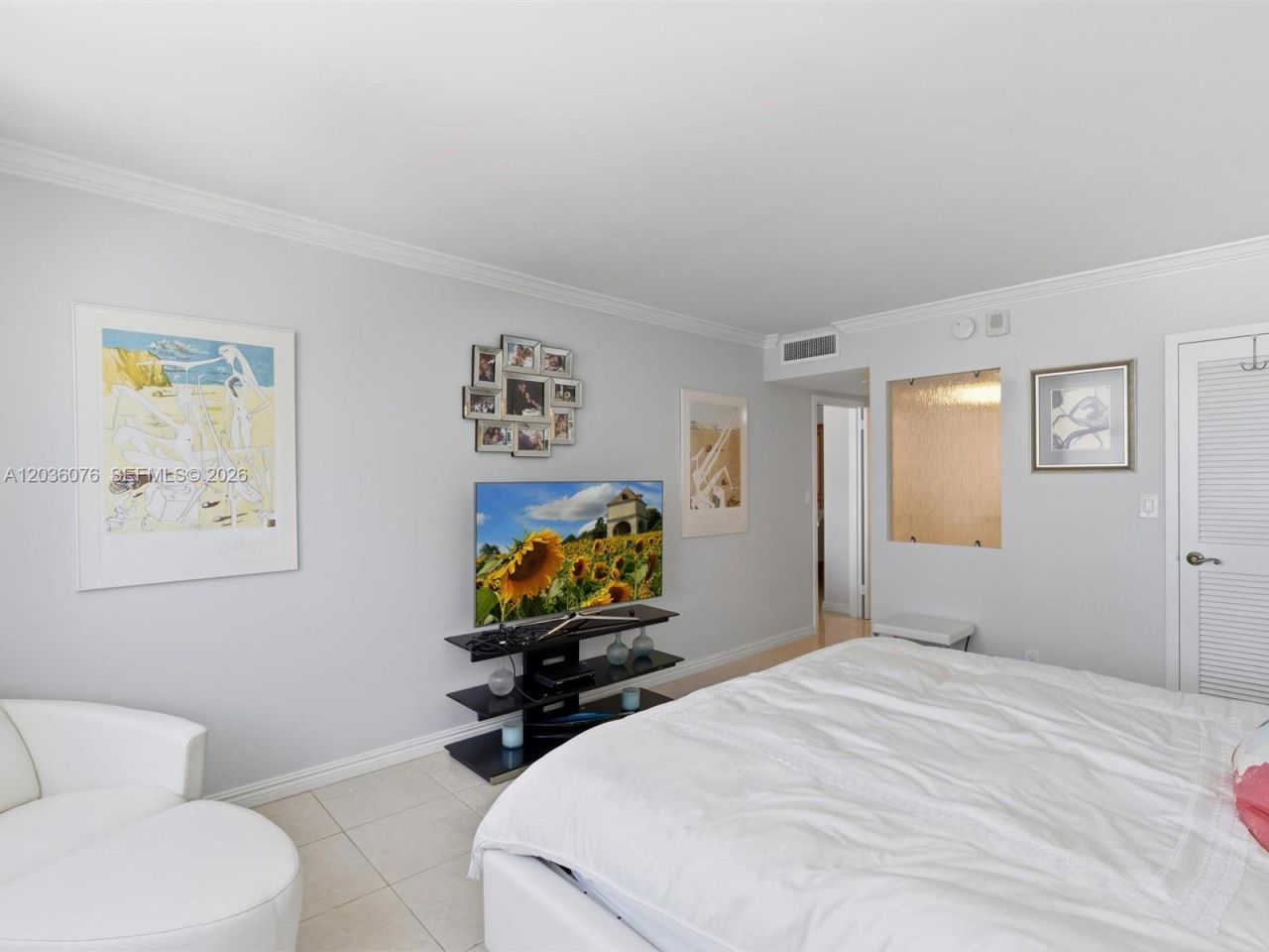 2030 S Ocean Dr, Unit 1123, Hallandale Beach, FL 33009 Photo