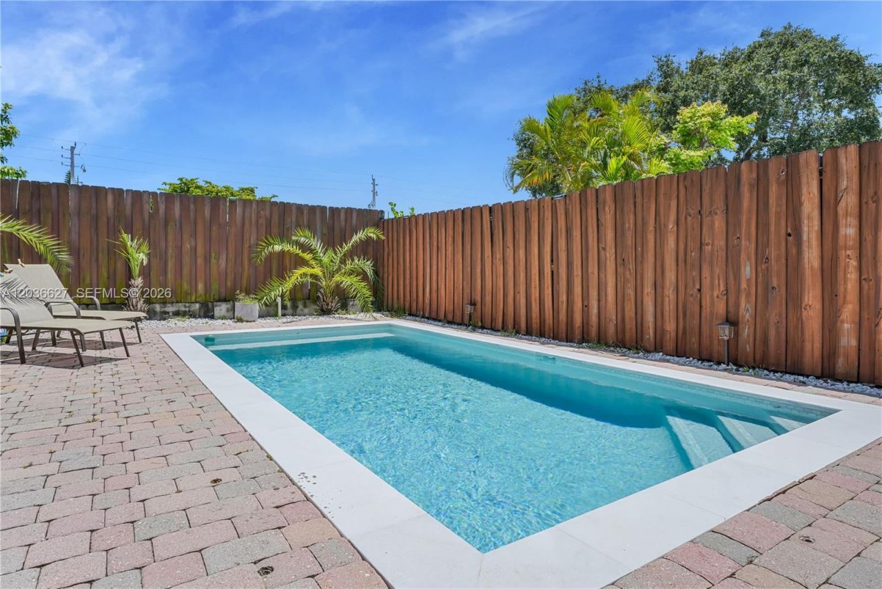 3022 SW 17th St , Unit 3022, Miami, FL 33145 Photo