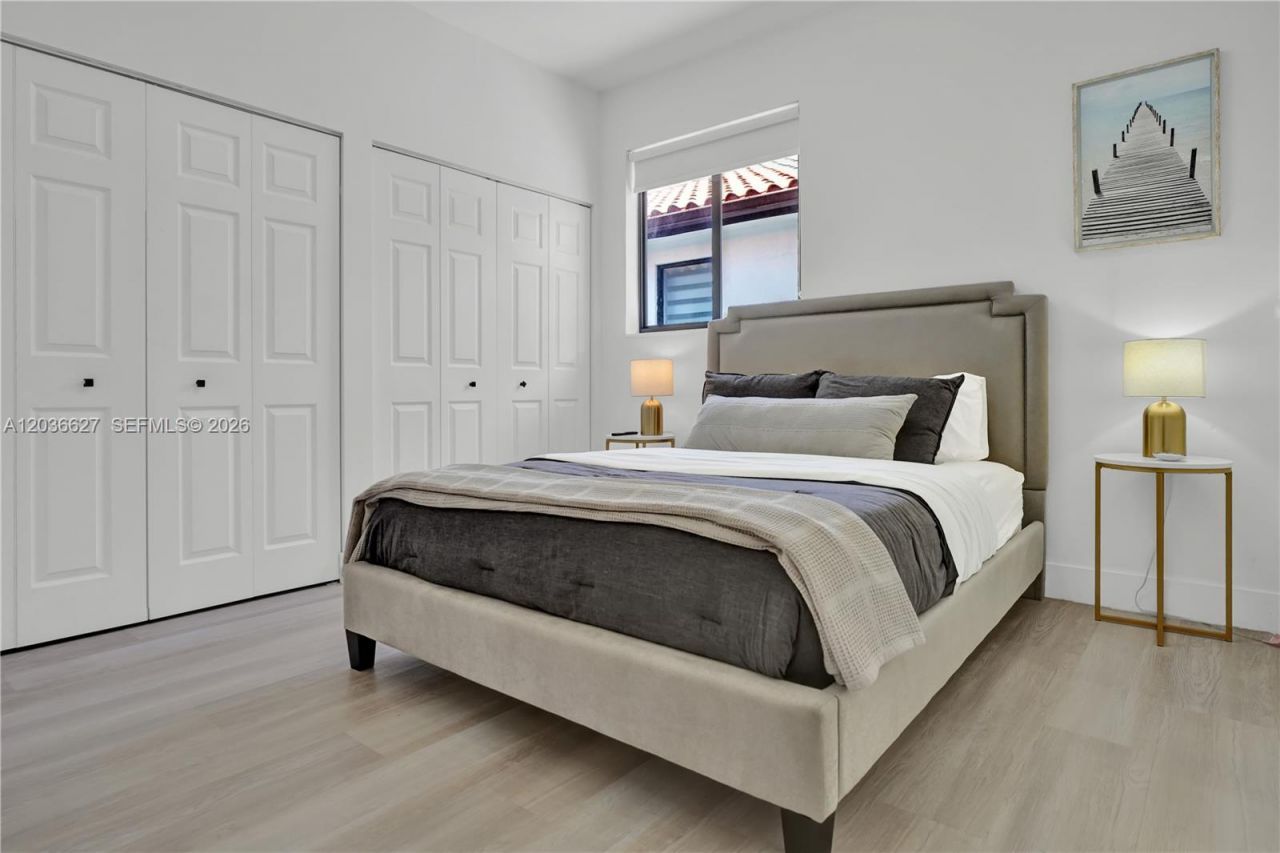 3022 SW 17th St , Unit 3022, Miami, FL 33145 Photo