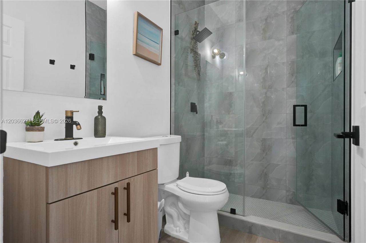 3022 SW 17th St , Unit 3022, Miami, FL 33145 Photo