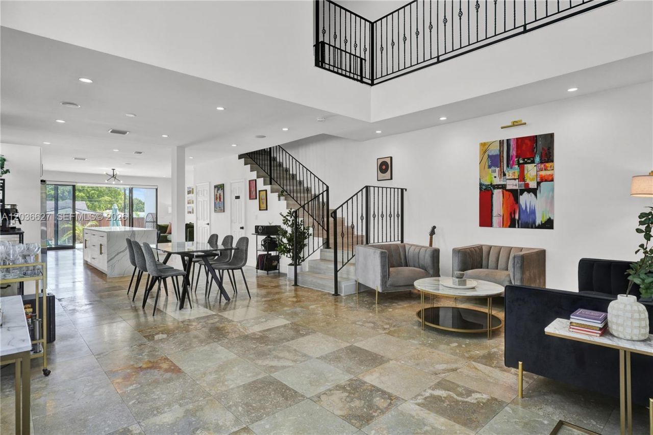 3022 SW 17th St , Unit 3022, Miami, FL 33145 Photo