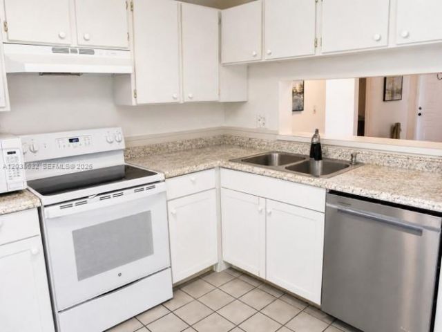 1044 S Independence Dr, Unit 1044L, Homestead, FL 33034 Photo