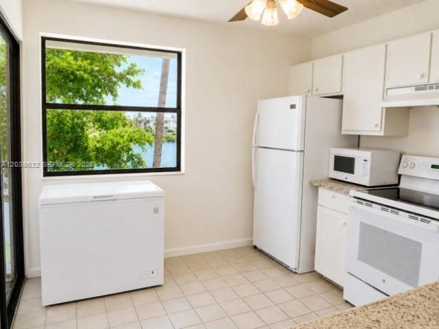 1044 S Independence Dr, Unit 1044L, Homestead, FL 33034 Photo