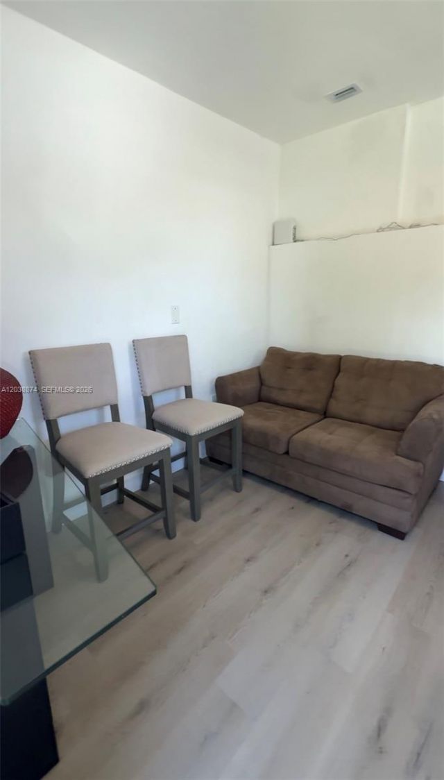 8281 SW 28th St , Unit A, Miami, FL 33155 Photo