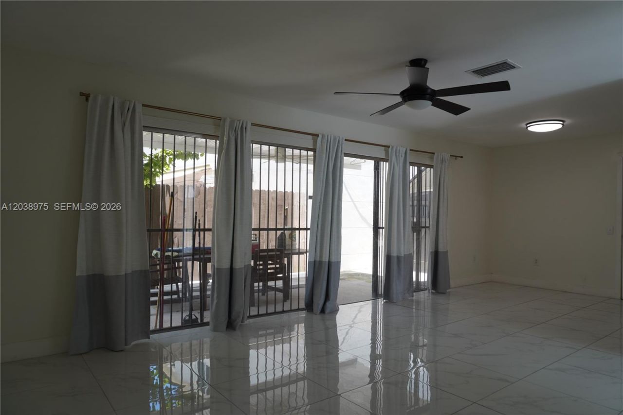 9132 SW 148th Ct , Miami, FL 33196 Photo